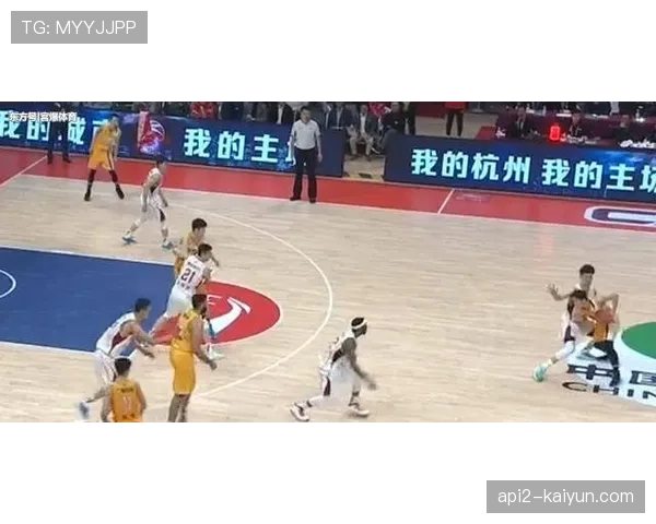 CBA公司就一起比赛中关于转换进攻是否走步的判罚争议进行说明 CBA公司就一起比赛中关于转换进攻是否走步的判罚争议进行说明